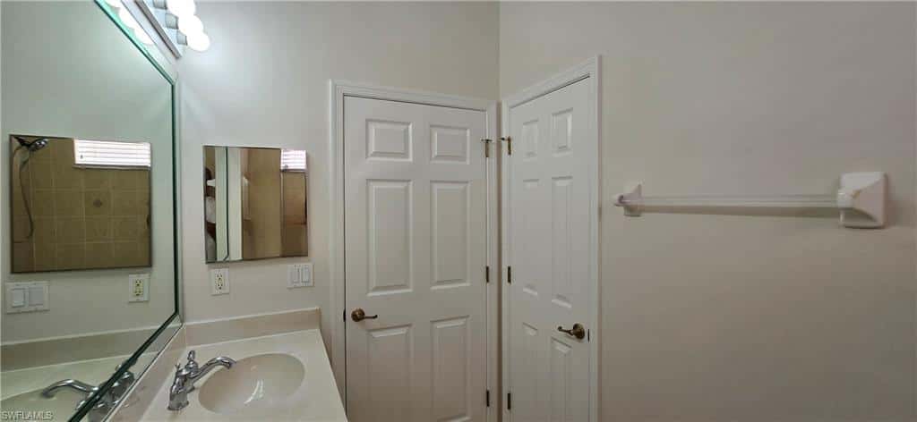 7856 Founders Cir, Naples, photo 19