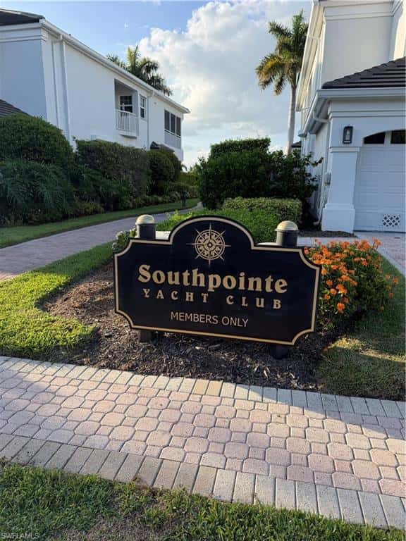 4700 Yacht Harbor Dr #622, Naples, photo 42