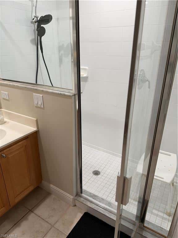 4700 Yacht Harbor Dr #622, Naples, photo 22