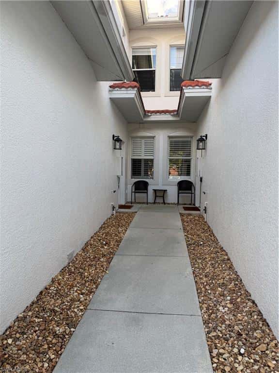 4700 Yacht Harbor Dr #622, Naples, photo 15