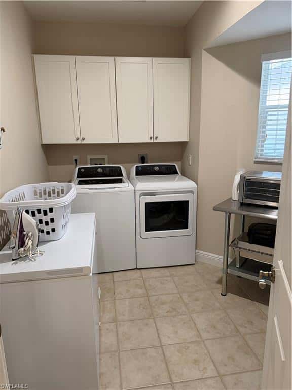 4700 Yacht Harbor Dr #622, Naples, photo 29