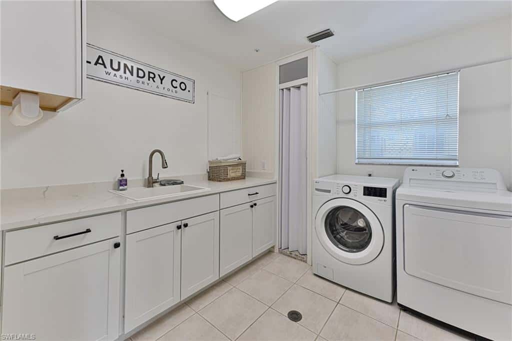 200 Topanga Dr, Bonita Springs, photo 39