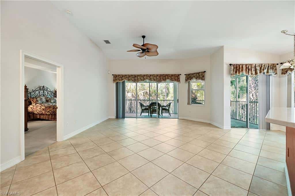1626 Tarpon Bay Dr #202, Naples, photo 5
