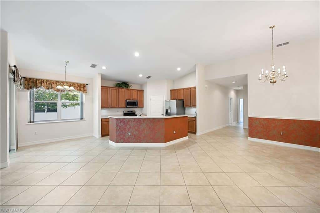 1626 Tarpon Bay Dr #202, Naples, photo 11
