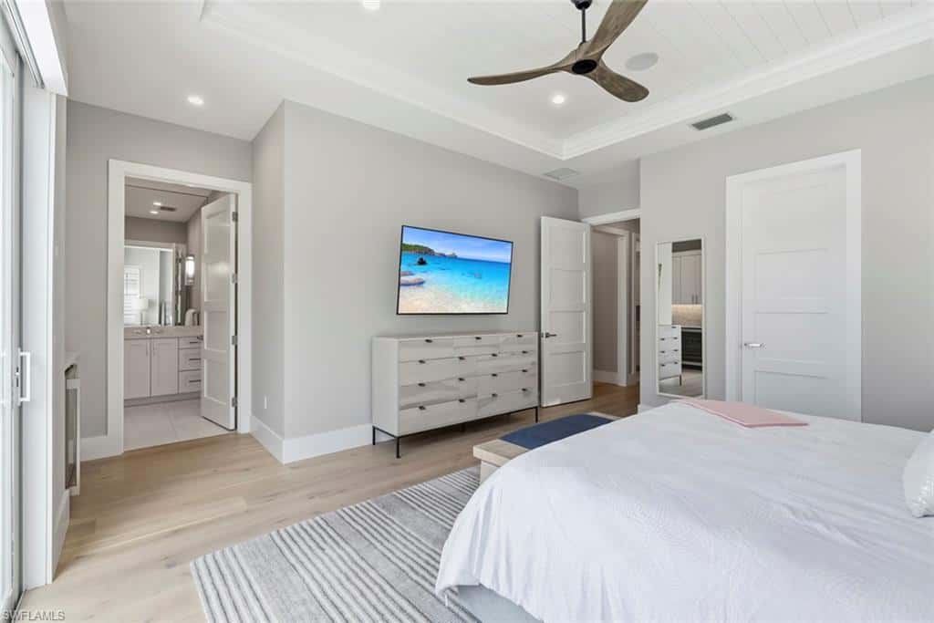 888 10th Ave, Naples, photo 22