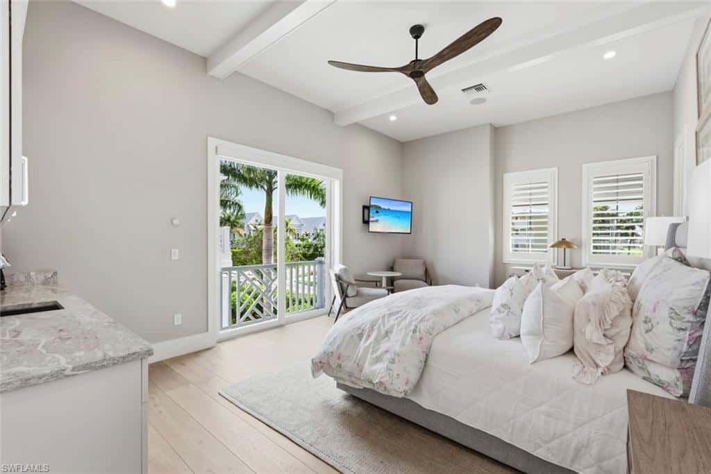 888 10th Ave, Naples, photo 32