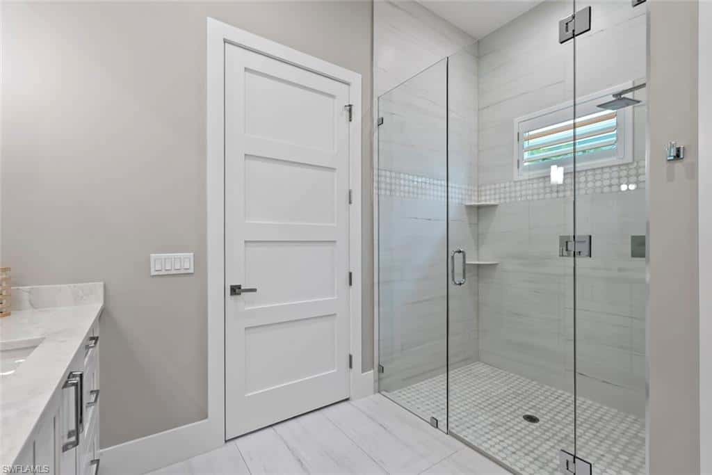 888 10th Ave, Naples, photo 14