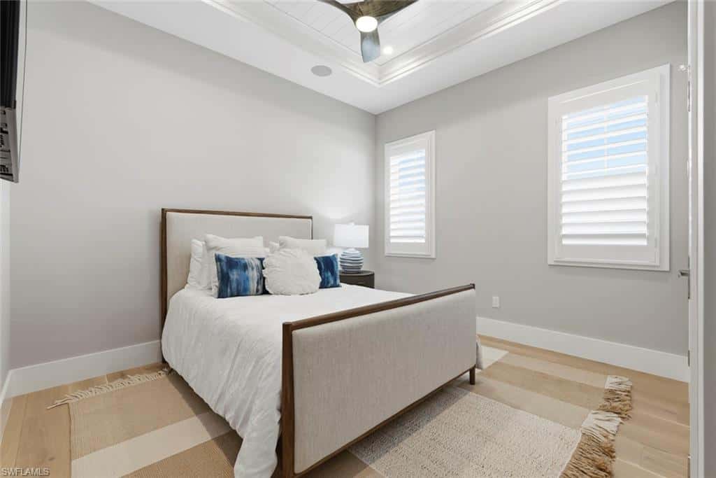 888 10th Ave, Naples, photo 19