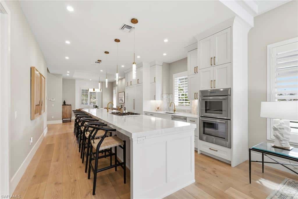 888 10th Ave, Naples, photo 8