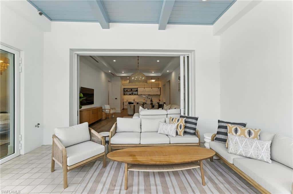 201 8th St #208, Naples, photo 25