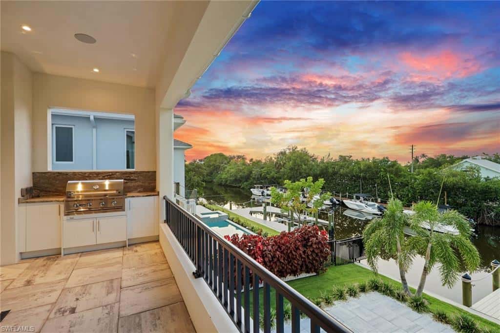 211 1st St, Bonita Springs, photo 6