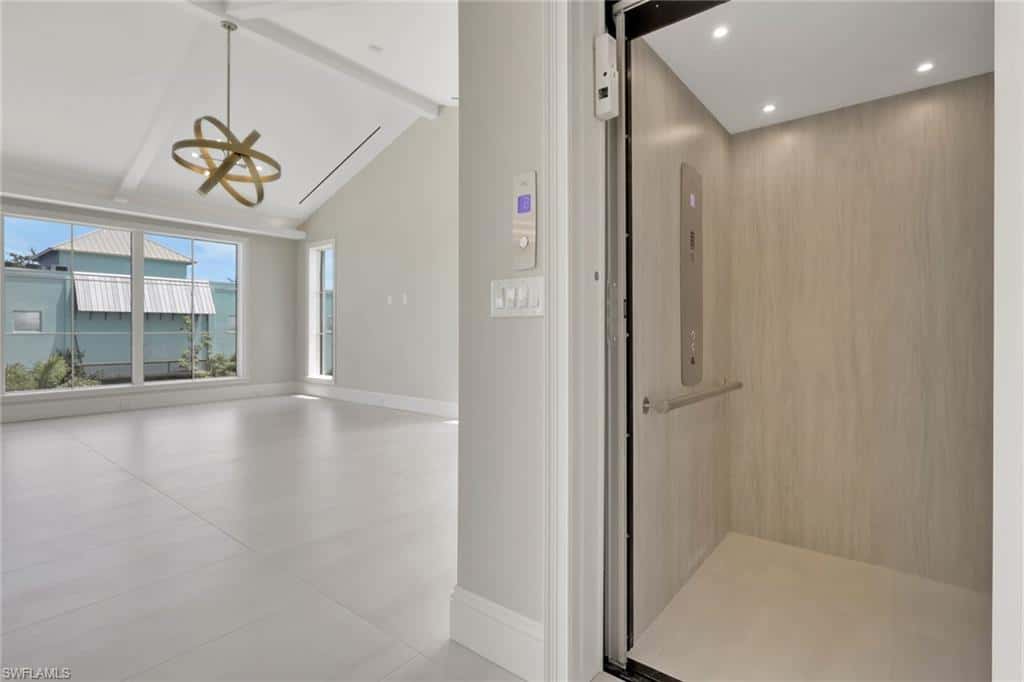 211 1st St, Bonita Springs, photo 31