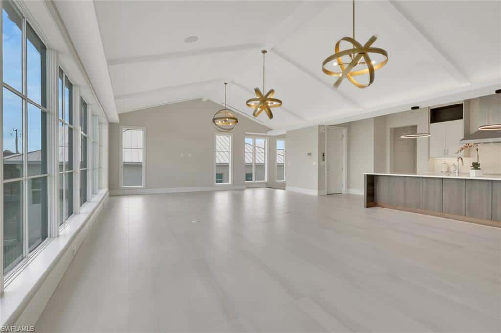 211 1st St, Bonita Springs, photo 11