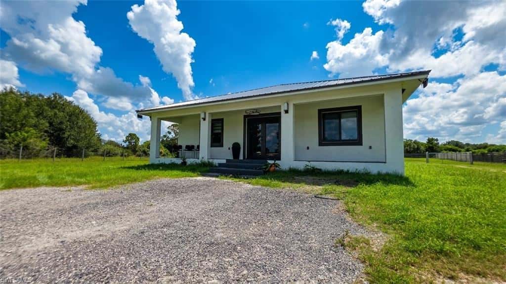 525 Granja Ave, Clewiston, photo 5