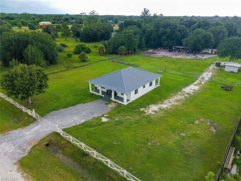 525 Granja Ave, Clewiston, photo 10