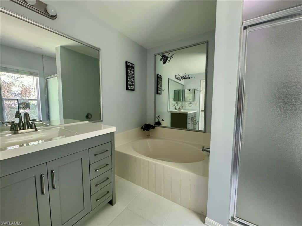 461 1st St, Naples, photo 17