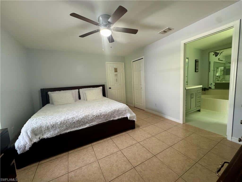 461 1st St, Naples, photo 16