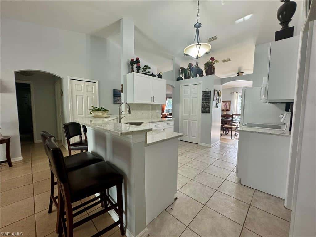 461 1st St, Naples, photo 11