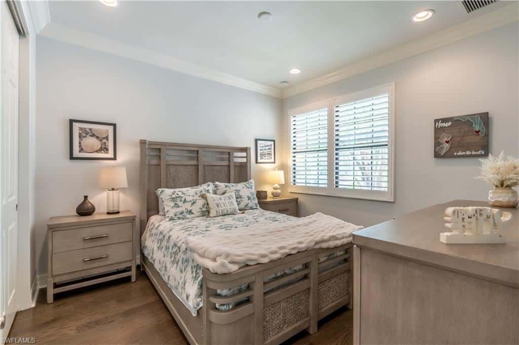 4347 Aurora St, Naples, photo 18