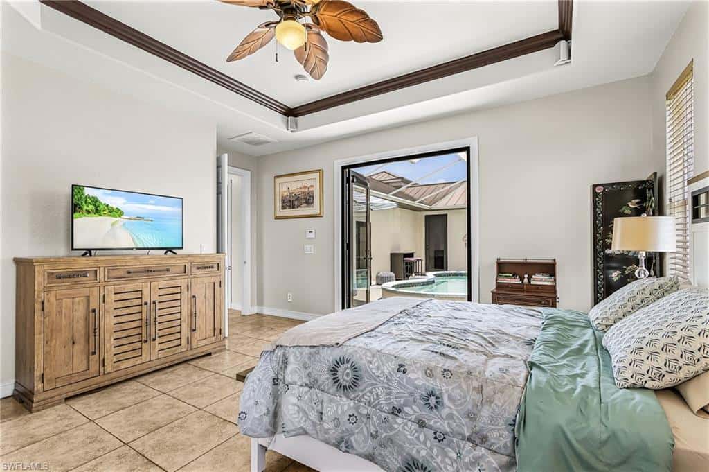2441 9th Ter, Cape Coral, photo 9
