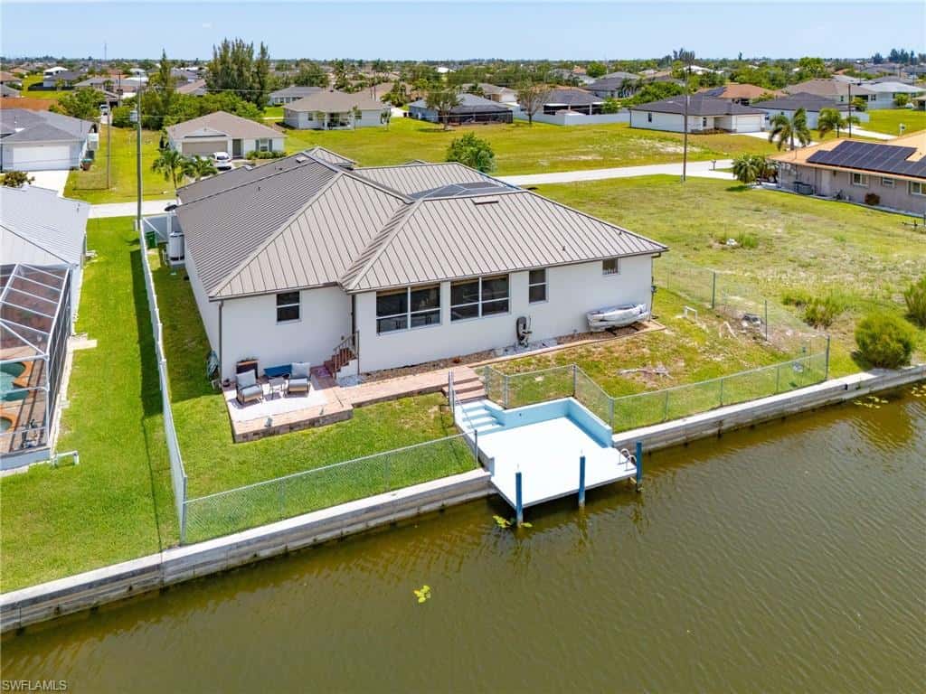 2441 9th Ter, Cape Coral, photo 30