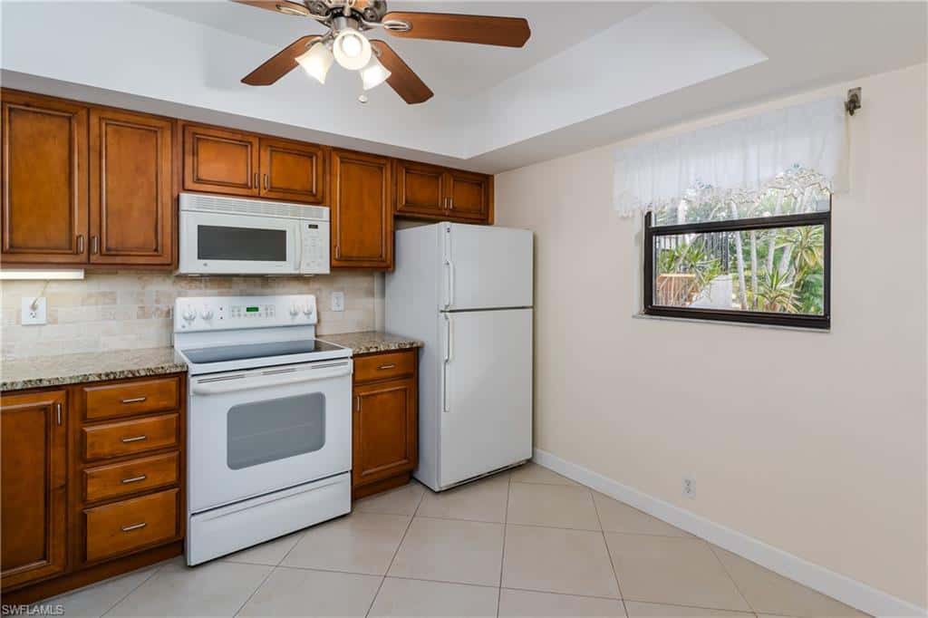 1733 Courtyard Way #b103, Naples, photo 16