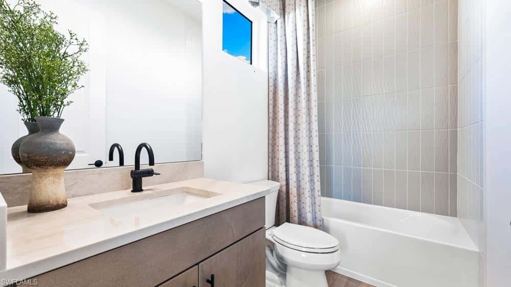 15785 Genova Dr, Naples, photo 16