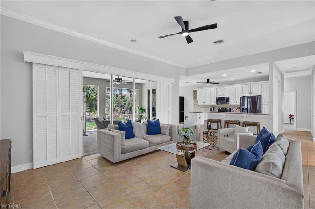 25020 Divot Dr, Bonita Springs, photo 7