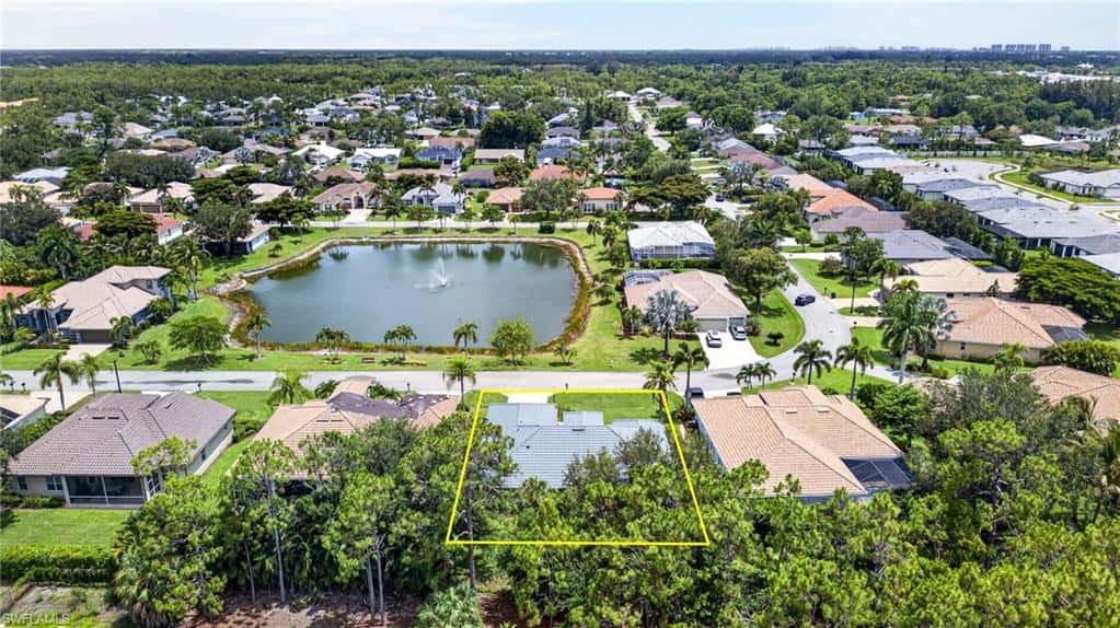 25020 Divot Dr, Bonita Springs, photo 36