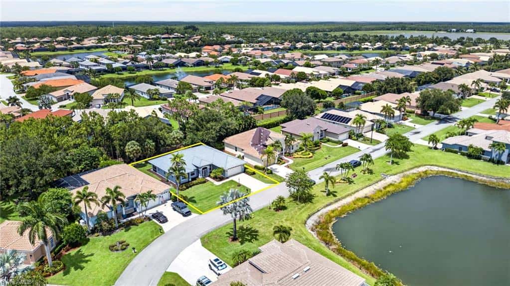 25020 Divot Dr, Bonita Springs, photo 34