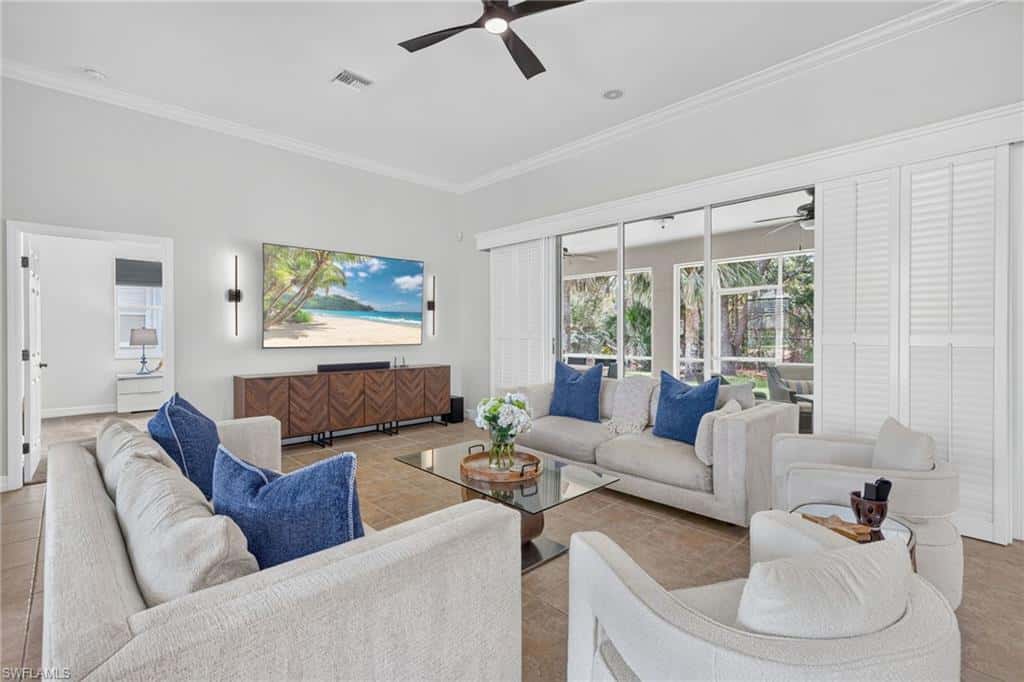 25020 Divot Dr, Bonita Springs, photo 4