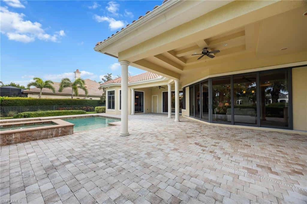 4149 Cortland Way, Naples, photo 47