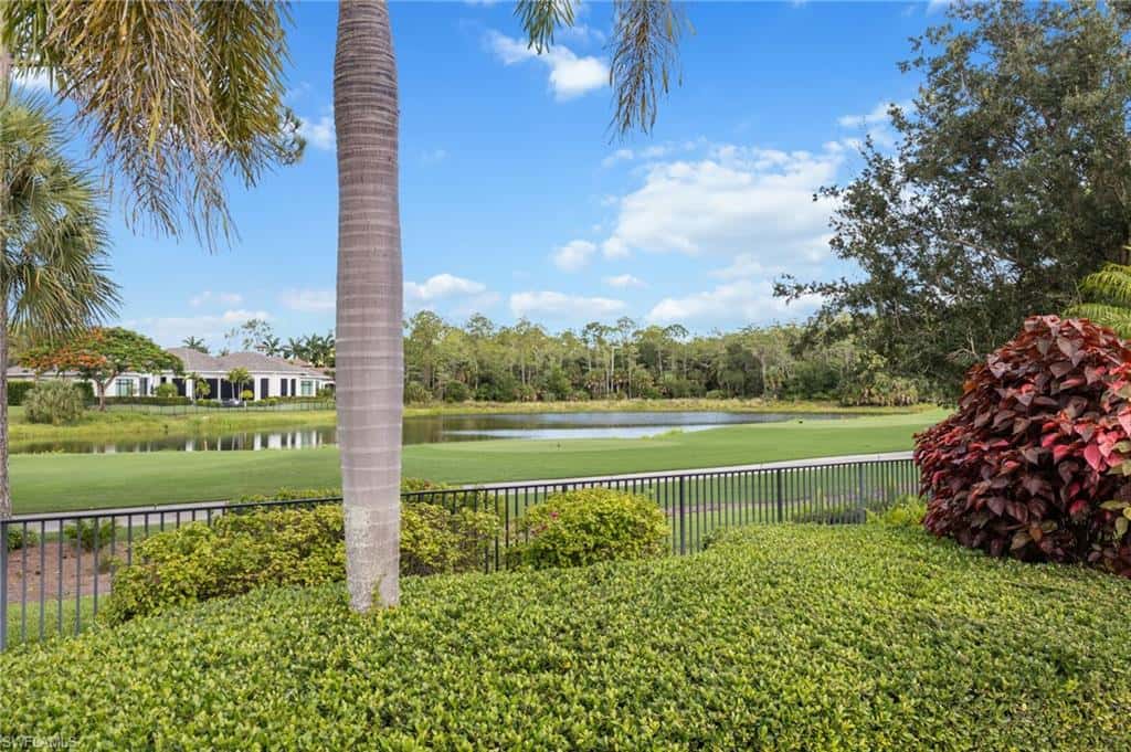 4149 Cortland Way, Naples, photo 50