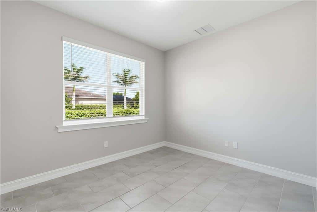 28056 Seasons Tide Ave, Bonita Springs, photo 19