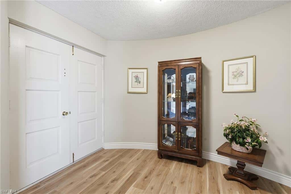 3951 Gulf Shore Blvd #700, Naples, photo 27