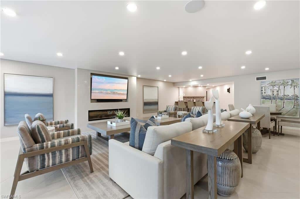 3951 Gulf Shore Blvd #700, Naples, photo 28