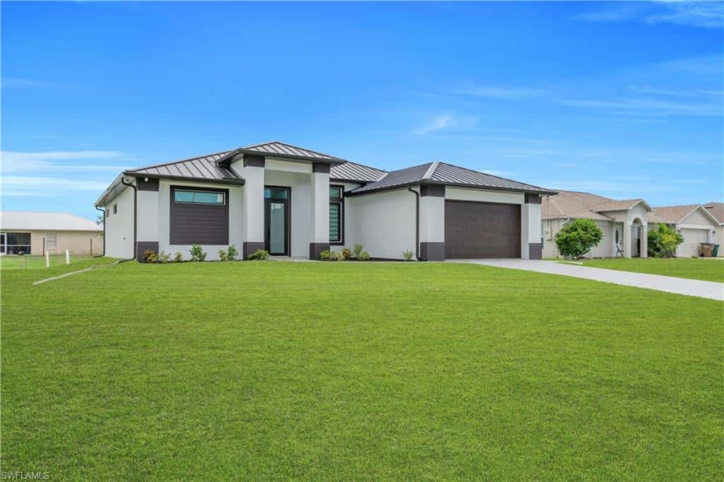2204 5th Ter, Cape Coral, photo 42