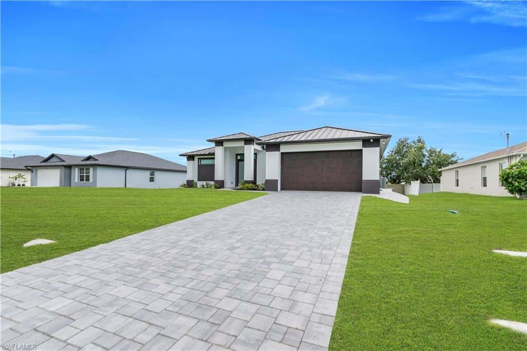 2204 5th Ter, Cape Coral, photo 38