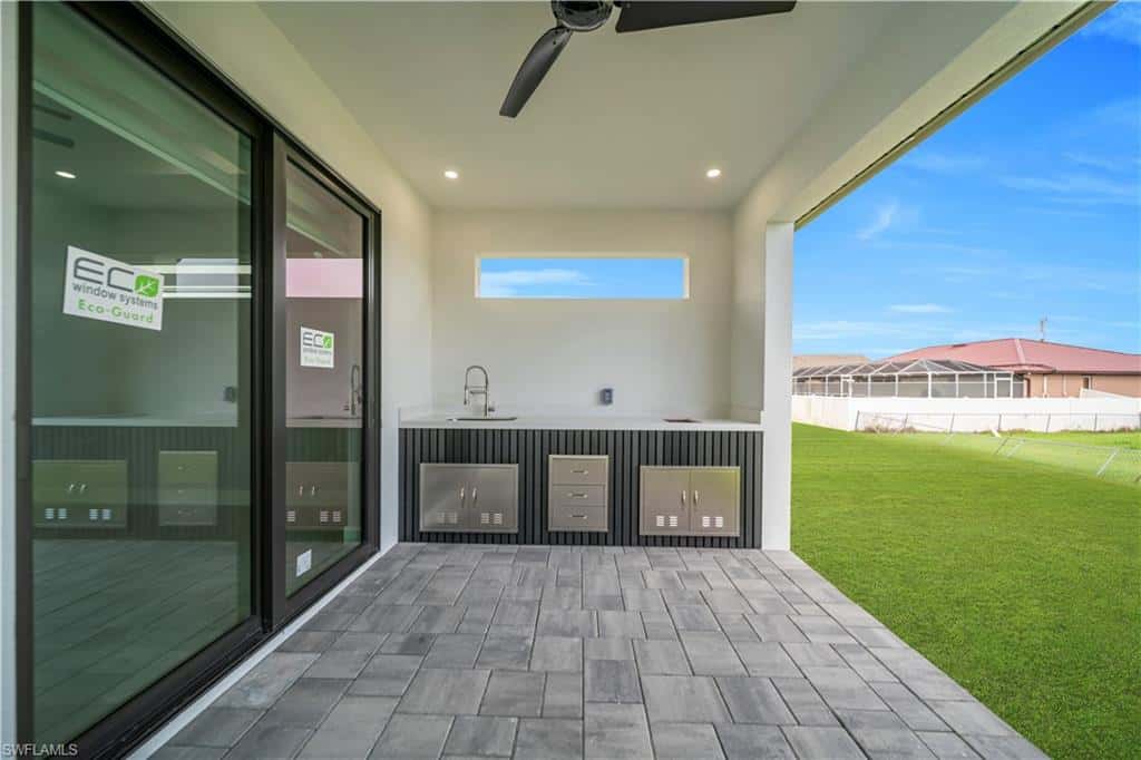 2204 5th Ter, Cape Coral, photo 33