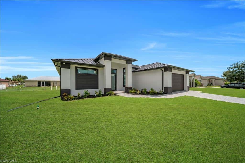 2204 5th Ter, Cape Coral, photo 45