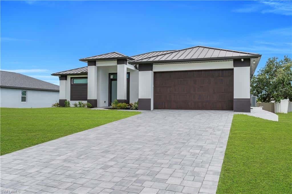 2204 5th Ter, Cape Coral, photo 37