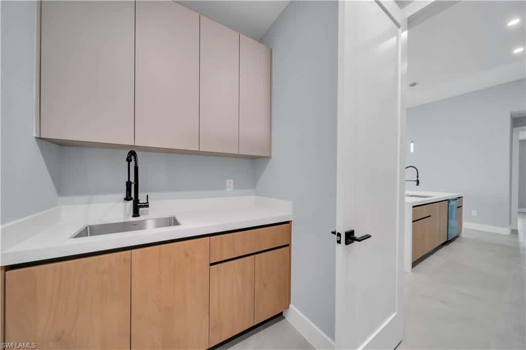 2204 5th Ter, Cape Coral, photo 48