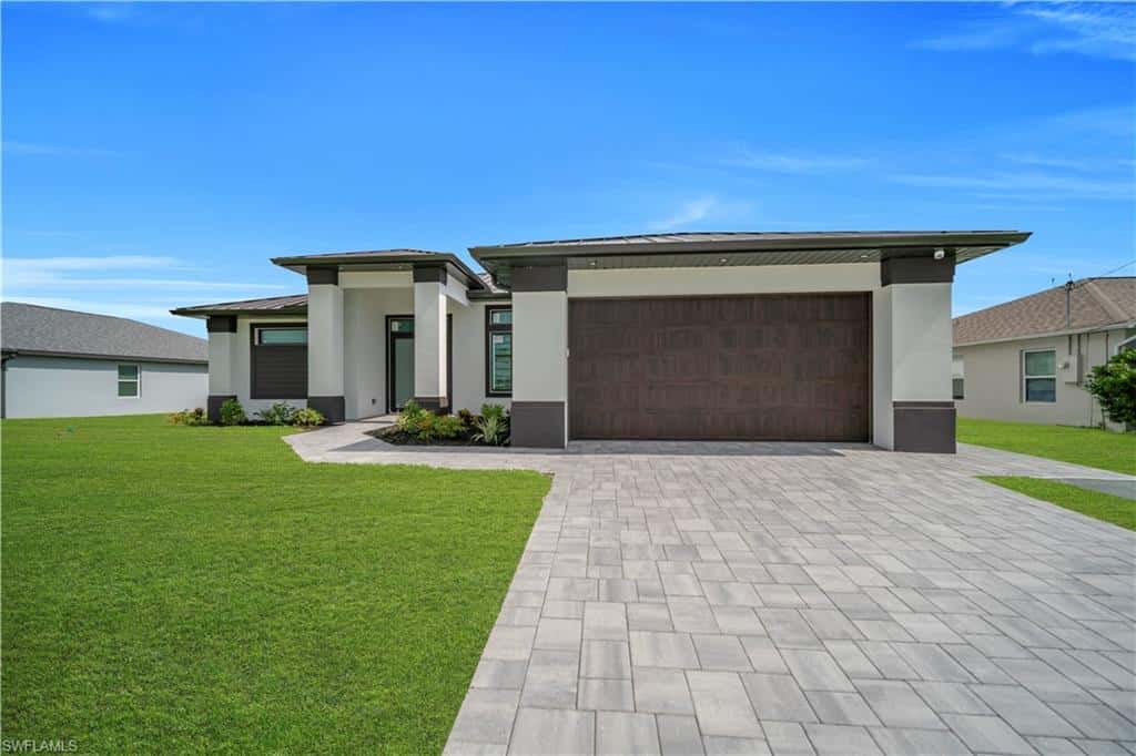 2204 5th Ter, Cape Coral, photo 44