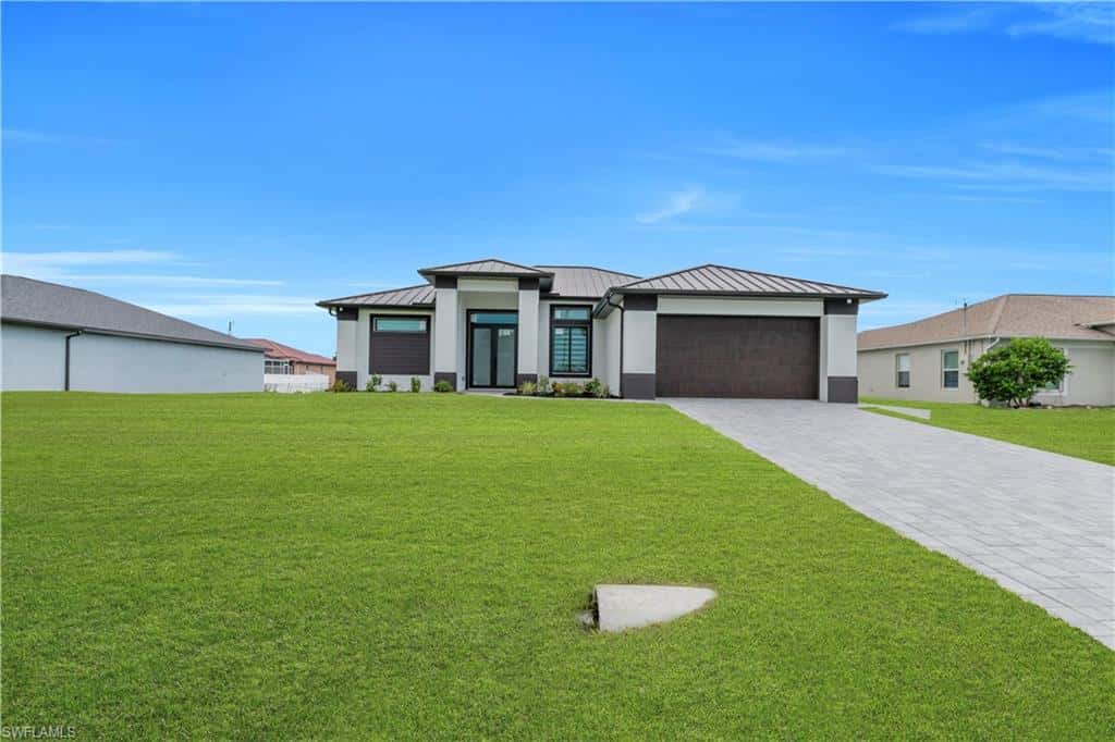 2204 5th Ter, Cape Coral, photo 39