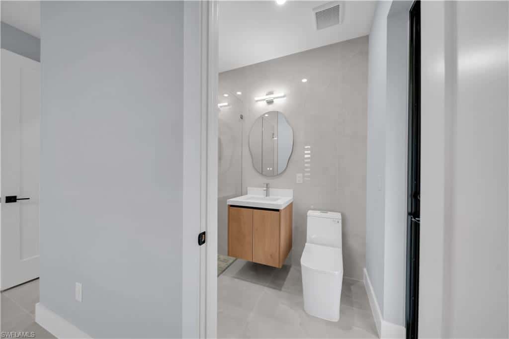 2204 5th Ter, Cape Coral, photo 25