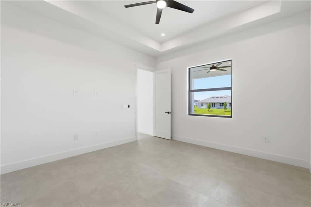 227 15th St, Cape Coral, photo 23