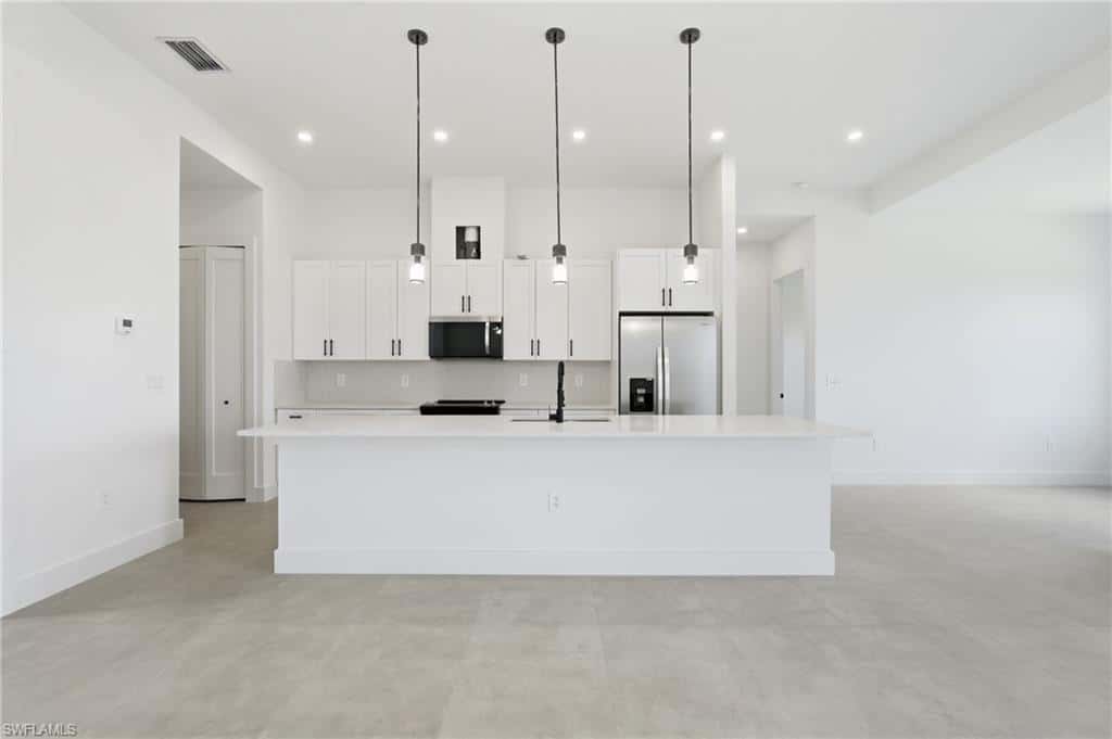 227 15th St, Cape Coral, photo 13