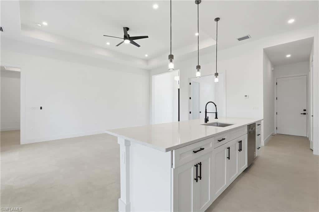 227 15th St, Cape Coral, photo 17