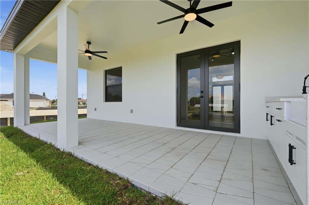 227 15th St, Cape Coral, photo 39