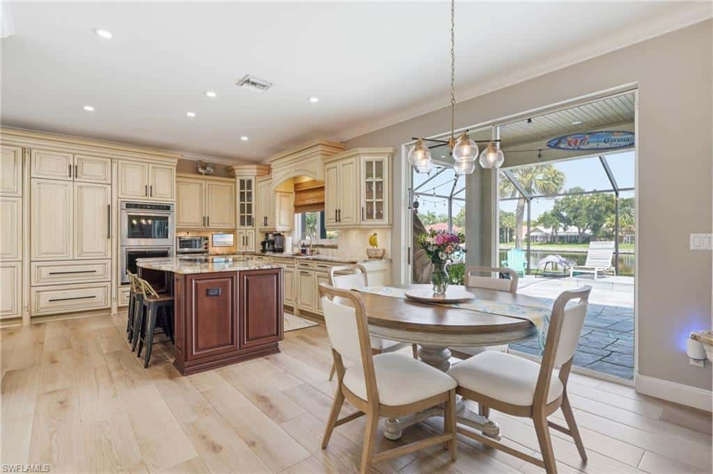 308 Wentworth Ct, Naples, photo 17